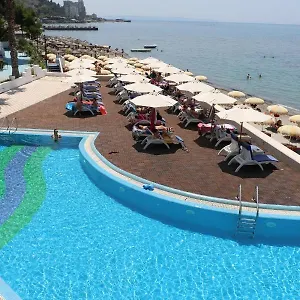 https://costa-del-sol.albaniahotels.org